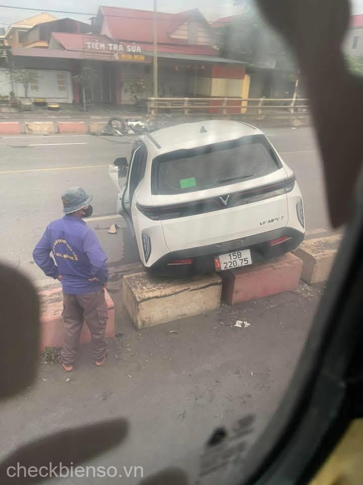 Xe biển số 15B22075