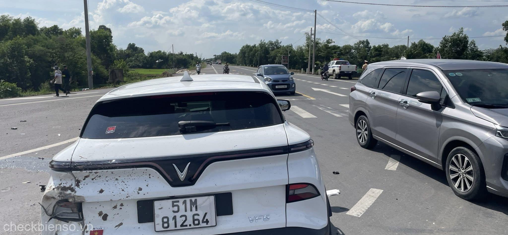 Xe biển số 51M81264